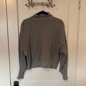 Cropped Grey Mock Neck Sweatshirt